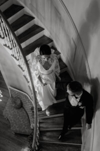 Couple going down a staircase